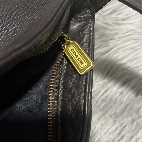 Coach leather  purse - Picture 9 of 17